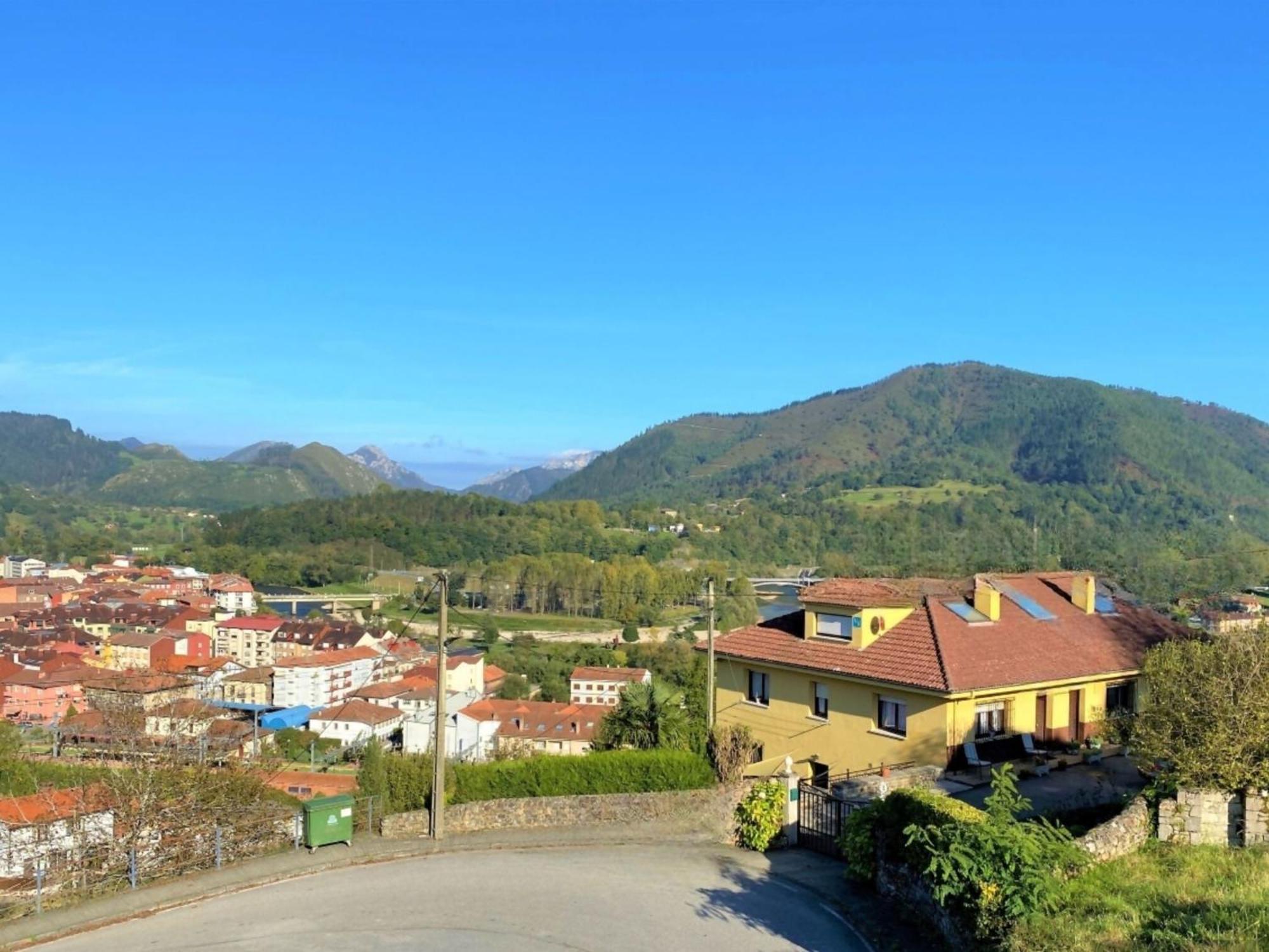 La Rectoral Arriondas 2 Luaran gambar